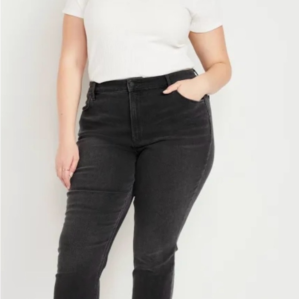 Women's Black Straight LegJeans